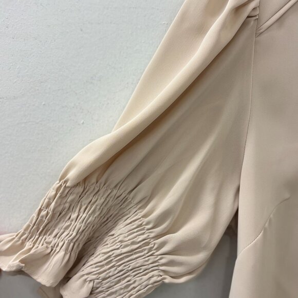 Cream Button up with Ruched Sleeves - Picture 4 of 4